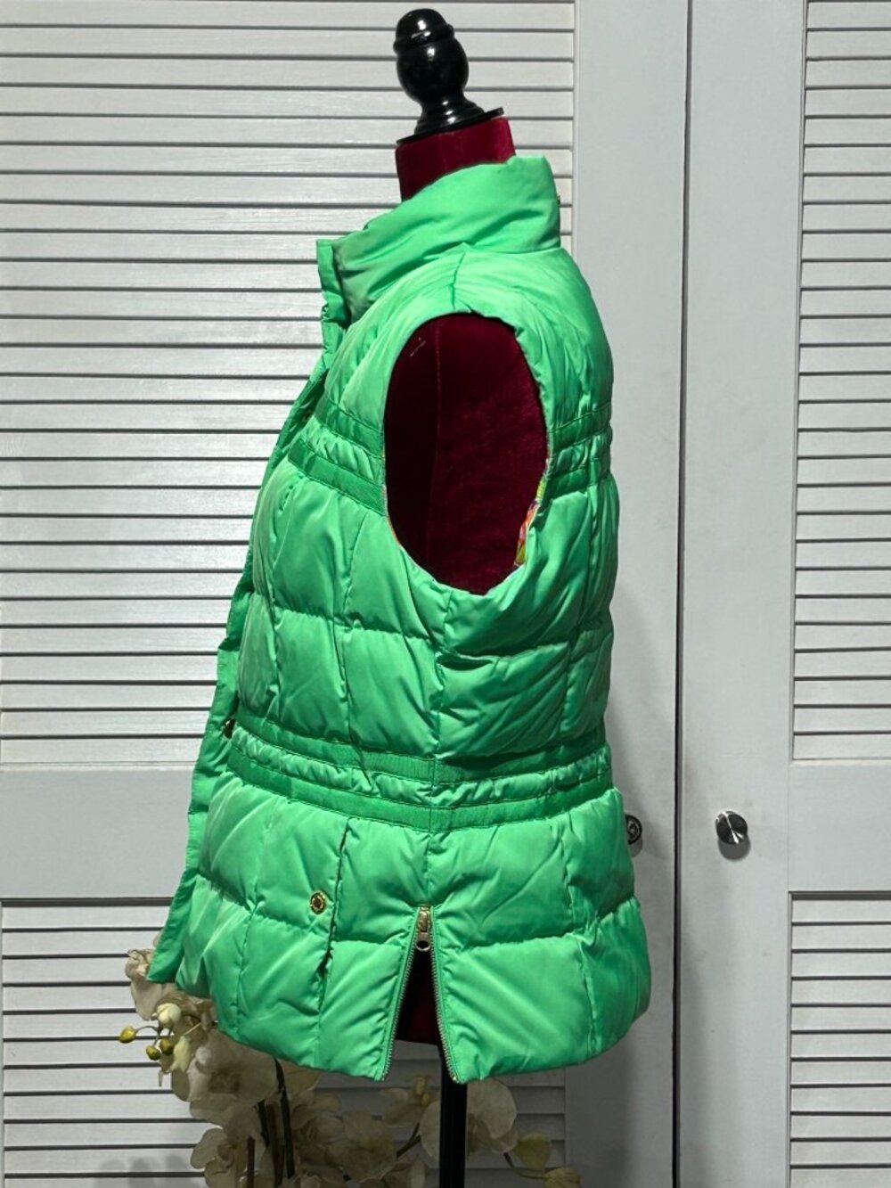 Lilly Pulitzer Kate Green Zip Snap Up Puffer Vest Preppy Gorpcore Size L 3046 - Picture 3 of 13